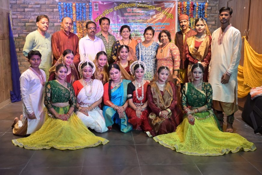 उत्तर दक्षिण की शास्त्रीयता का समागम 'रंग यात्रा',मंच पर निखरा कथक, ओडिसी और भरतनाट्यम का सौंदर्य