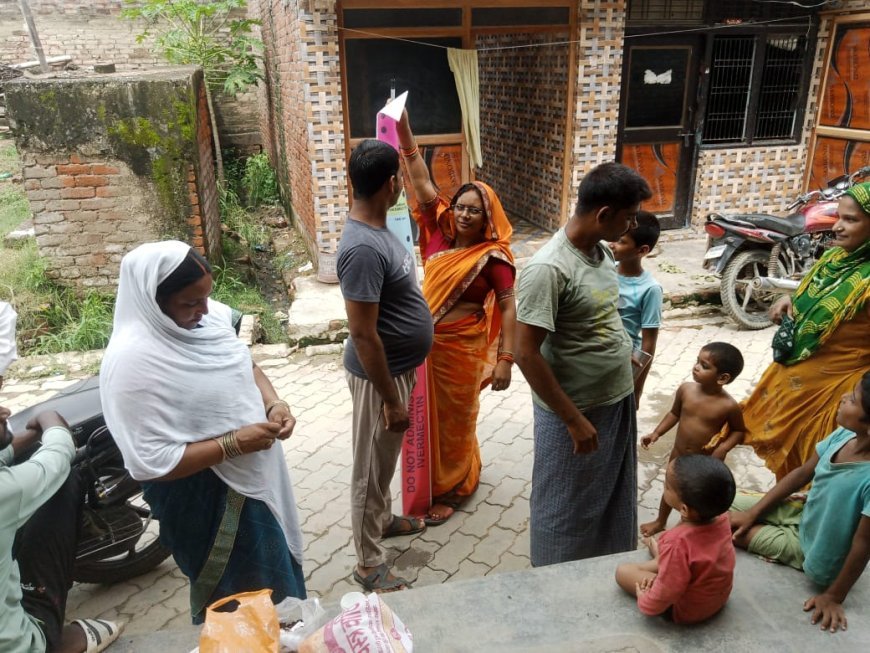 माइक से प्रचार प्रसार  कर लोगों से फाइलेरिया रोधी दवा खाने की की गई अपील