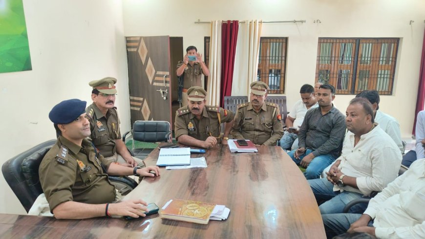 थानाध्यक्ष एवं क्षेत्राधिकारी की अध्यक्षता में हुई मीट व्यापारियों की बैठक