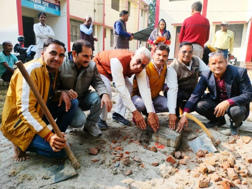 जिला सैनिक कल्याण कार्यालय में शहीद स्मारक की आधारशिला रखी गई