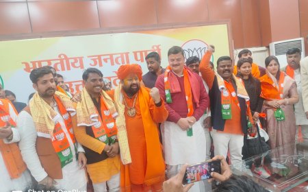 अयोध्या नगर निगम के पांच निर्दलीय पार्षद भारतीय जनता पार्टी परिवार का हिस्सा बने