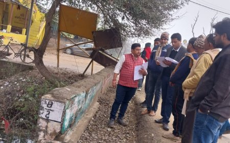 एसडीएम ने नगर पंचायत के नाला निर्माण टेंडर प्रक्रिया की शिकायत पर की जाँच।