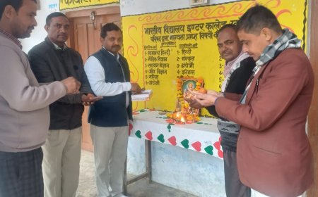 बसन्त पंचमी के पावन अवसर पर ज्ञान व वाणी की देवी मां सरस्वती जी का पूजन व अर्चन किया गया