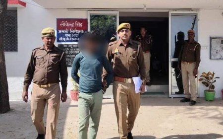 आटा थाना पुलिस ने 25,000 रुपये के इनामिया अभियुक्त को किया गिरफ्तार