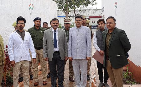 जिला न्यायाधीश ने जिला कारागार का किया मासिक भ्रमण