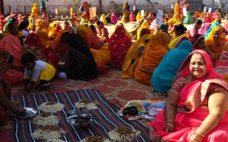देश की खुशहाली के लिए 2100 सुहागिन महिलाओं का सामूहिक दुरदुरिया कार्यक्रम