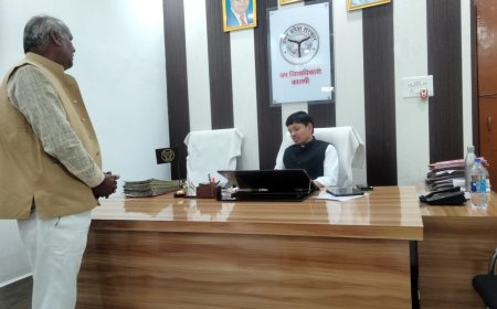 निकायों के ईओ का पदभार संभालकर एसडीएम ने सफाई पर दिया जोर