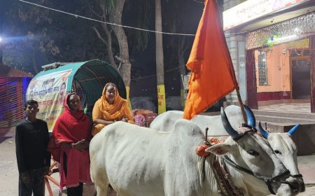 बैलगाड़ी से अयोध्या दर्शन पूजन करने पहुंचे महाराष्ट्र के श्रद्धालु।
