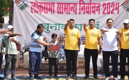 मतदाताओं को जागरूक करने के लिए, जिला प्रशासन व राजकीय मेडिकल कॉलेज के बीच मैत्री क्रिकेट मैच का हुआ आयोजन