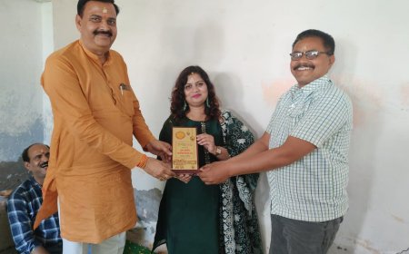 उत्तर प्रदेशीय प्राथमिक शिक्षक संघ जनपद जालौन का होली मिलन समारोह हुआ संपन्न