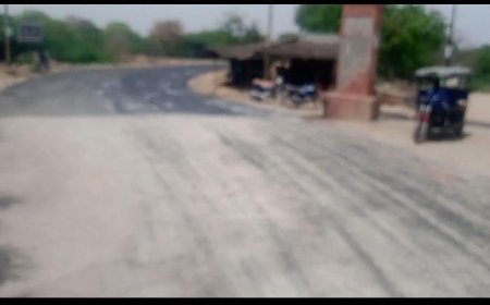 भृष्टाचार की इंतहा -जीरा गिट्टी में डामर की जगह केमिकल मिलाकर लेपन कर भाग गया ठेकेदार