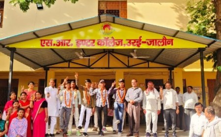 एस.आर. बालिका इण्टर कालेज की छात्रा राधिका गुप्ता ने प्रदेश में दसवाँ एवं जनपद में चौथा स्थान किया प्राप्त