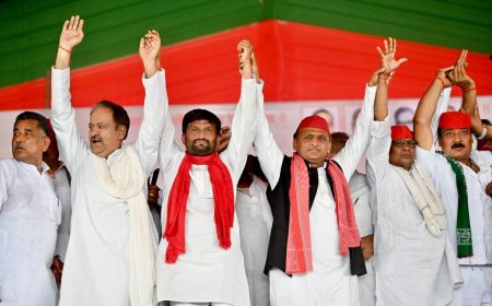 बुंदेलखंड आते-आते खंड-खंड हो जाएगा मोदी का अहंकार -अखिलेश यादव