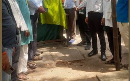 पूर्व कांग्रेस जिलाध्यक्ष राजीव मिश्रा ने अपने साथियों के साथ मनाई स्व. राजीव गांधी की 33 वीं पुण्यतिथि