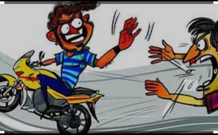 बाइक सवार ने चलती बाइक से युबक के सर पर मारा डंडा