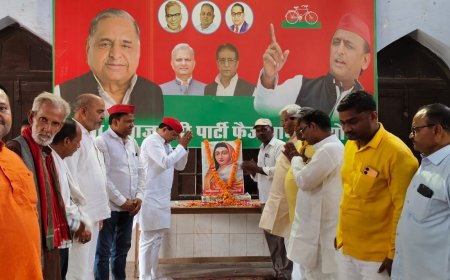 सपा कार्यालय पर मनाई गई अहिल्याबाई होलकर की जयंती