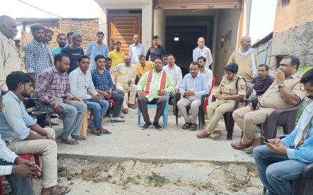 आतंकी हमले में मृत लोगों के शव पहुंचे उनके गांव