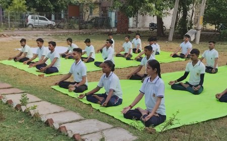 अंतर्राष्ट्रीय योग दिवस पर हुआ कार्यक्रम का आयोजन