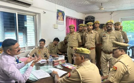 सीओ ने कांस्टेबल,हेड कांस्टेबलो एवं बीट प्रभारियों के साथ की बैठक