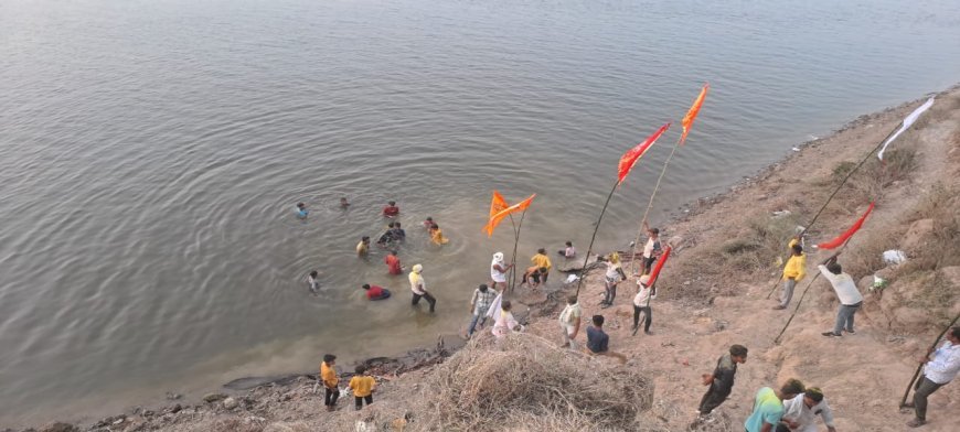 श्रीमद् भागवत सप्ताह ज्ञान यज्ञ का भव्य शोभा यात्रा के साथ शुभारंभ