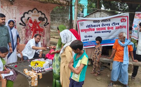 बाढ़ पीड़ितों की सेवा में लगा स्वास्थ्य विभाग