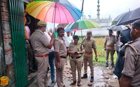 उतरौला में चाकू से गोदकर महिला की निर्मम हत्या