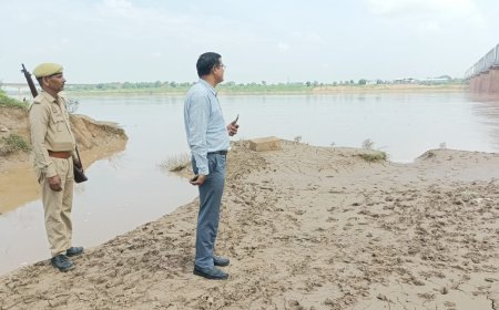 यमुना का जलस्तर पुनः 2 मीटर बढ़ने से तटवर्ती क्षेत्रों में बढ़ी खलबली