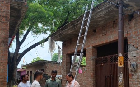 3 टीमों ने मुहल्लों में घूम-घूम कर 150 बड़े बकायेदारों के बिजली कनेक्शन काटे , साढ़े 4 लाख की वसूली