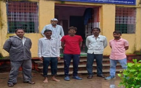 पुलिस द्वारा अभियान मुस्कान के तहत बिछड़े विक्षिप्त आंसू को परिजनों से मिलाया