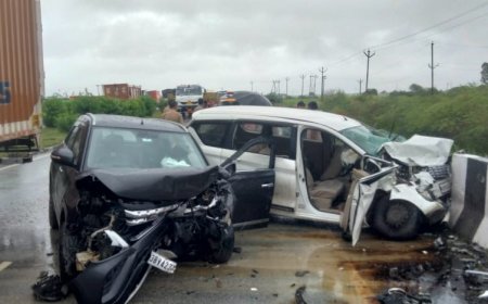 भीषण हादसा - दो कारों के आपस में टकराने से 12 लोग घायल