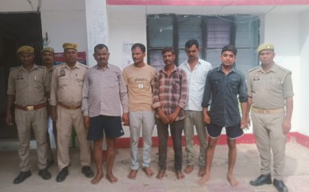 कैलिया पुलिस ने अंतर्गत धारा 170 / 135 (3) 126 बी एन एस एस 05 अभियुक्तों को किया गिरफ्तार