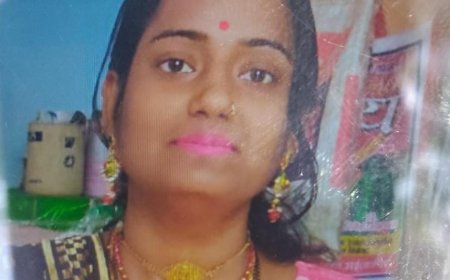 नवरात्रि पूजा के दौरान मंदिर की सीढ़ियों से फिसलकर महिला की मौत