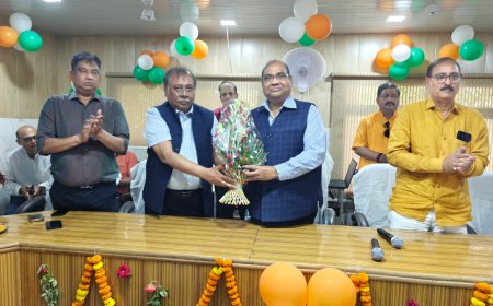 सीएचसी चिनहट पर सांसद निधि से निर्मित मीटिंग हॉल व अन्य संसाधनों को किया जनता को समर्पित