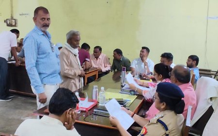 फर्नीचर बनबाने के लिए दिया रुपया,करीगार हुआ रफूचक्कर