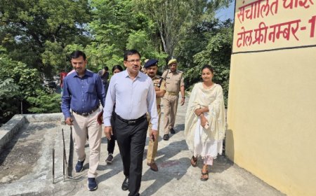 सखी वन स्टाँप सेंटर का डीएम व एसपी ने किया संयुक्त रूप से निरीक्षण