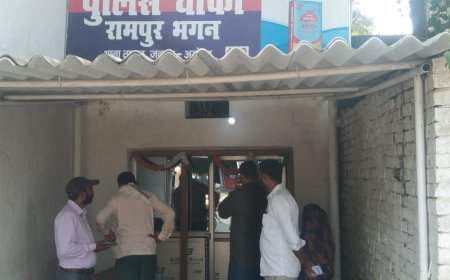 तारुन थाना क्षेत्र अंतर्गत रामपुर भगन चौकी की कुर्सी मिली खाली