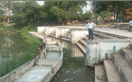 रामकुंड मैदान में छठपूजा की तैयारियां जोरों पर