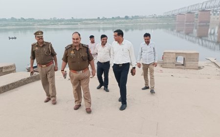 एसडीएम ने यमुना के विभिन्न घाटों पर पालिका को सभी व्यवस्थाएं चुस्त-दुरुस्त करने के दिए निर्देश