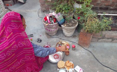 कार्तिक पूर्णिमा को श्रृद्धा भाव से की गई भगवान विष्णु और तुलसी की पूजा