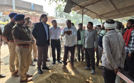 जिलाधिकारी एवं पुलिस अधीक्षक ने नवीन गल्ला मंडी जालौन में धान विक्रय की व्यवस्थाओं का लिया जाएजा