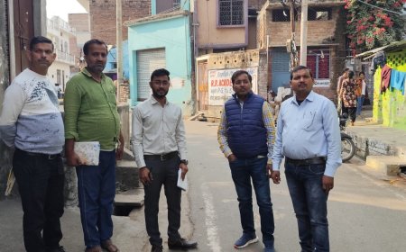 निरीक्षण के साथ साथ बकायादारों के घर पहुंचे अधिशाषी अभियंता