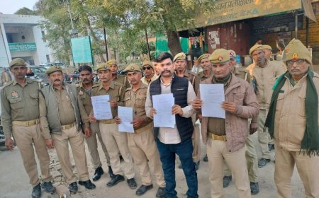 पीआरडी जिलाध्यक्ष ने जवानों के साथ मिलकर कमांडेंट को सौपा ज्ञापन