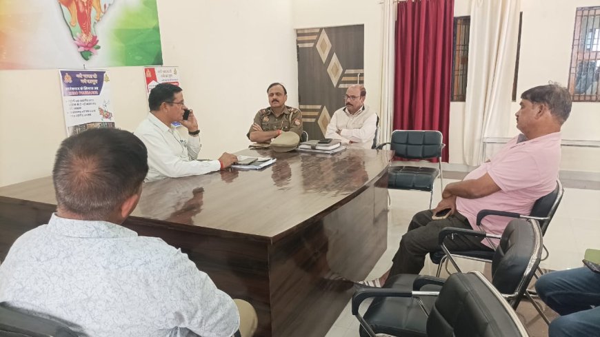 कालपी थाना दिवस में 6 प्रकरण प्रस्तुत 2 मामले मौके पर निपटे