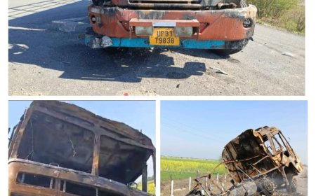 अलग-अलग दो ट्रकों में लगी आग, लाखों रुपए की माचिस जलकर हुई खाक।