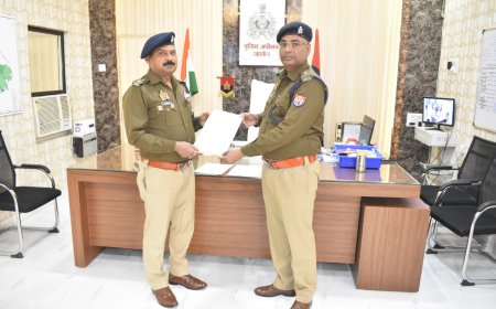 उत्कृष्ट कार्य के लिए सम्मानित किए गए अपर पुलिस अधीक्षक प्रदीप कुमार वर्मा