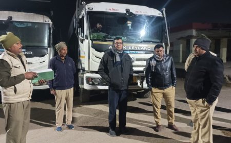 संयुक्त टीम ने अवैध बालू परिवहन करते ओवरलोड 7 ट्रकों को पकड़ा कर सीज किया