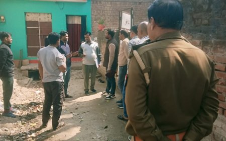 संयुक्त टीम ने मीट की दुकानों का किया औचक निरीक्षण