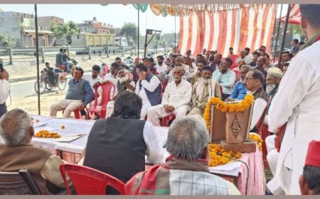 सपा ने पीडीए चौपाल लगाकर केंद्र व प्रदेश की सरकार को जमकर कोसा