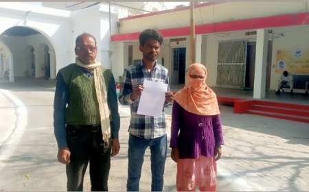 ट्रक चालक ने ई-रिक्शा में मारी टक्कर, चालक की हालत गंभीर