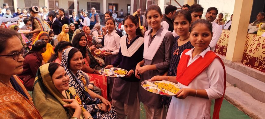 मातृ-पितृ पूजन कार्यक्रम हुआ सम्पन्न